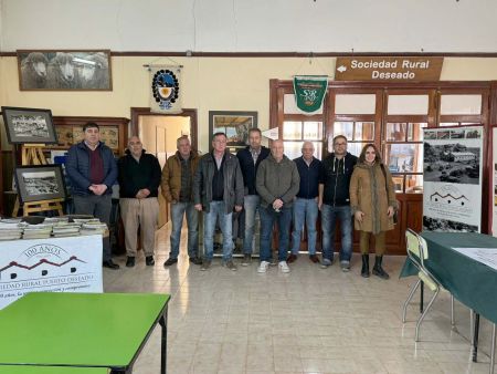 Autoridades de la provincia se reunieron con referentes de la Sociedad Rural de Puerto Deseado
